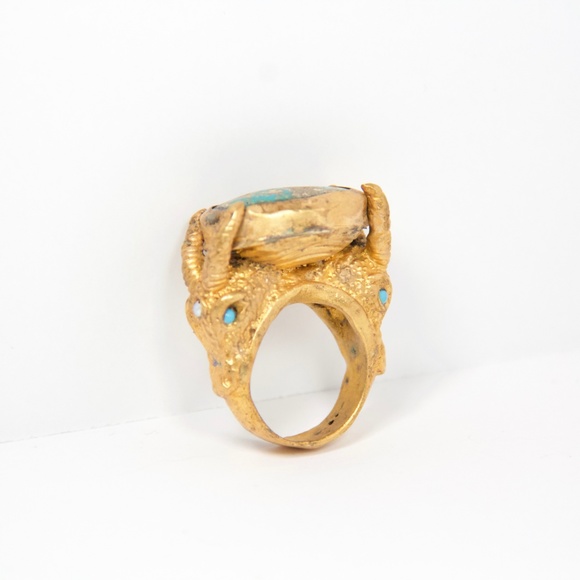 *SOLD* Double Ram Turquoise Ring // Size 7.5 - Picture 2 of 6
